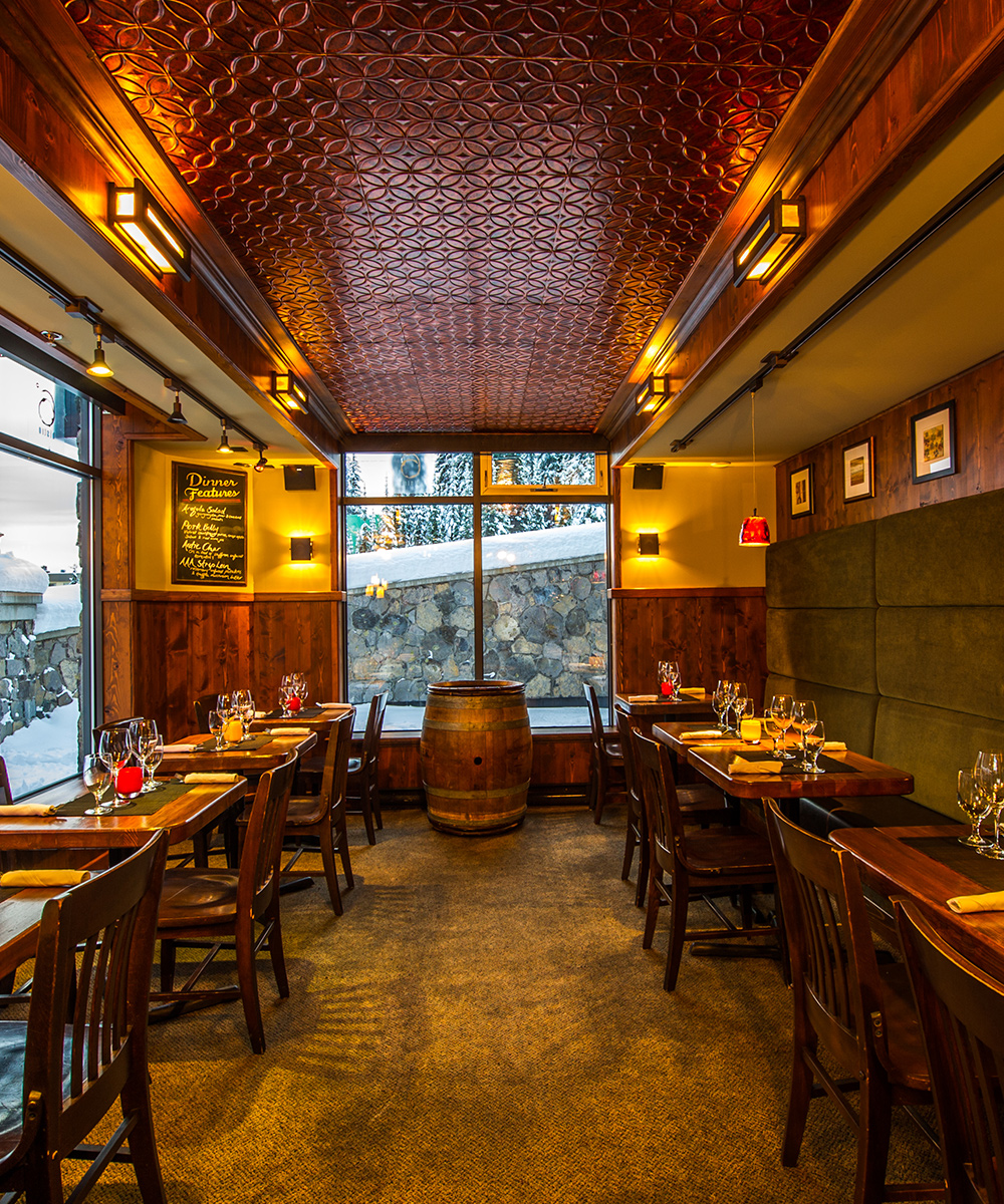 6 Degrees Bistro Big White Ski Resort