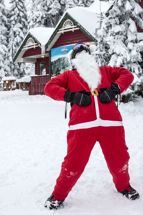 Dress Like Santa and Ski For Free day