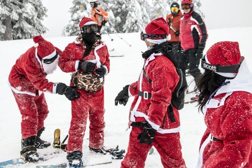 Dress Like Santa and Ski For Free day10