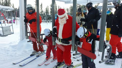 Big White Christmas Day: Ski with Santa2