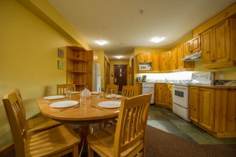 Chateau Big White Interior Kitchen