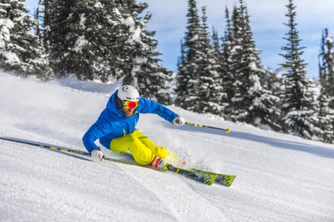 Skiing Groomers