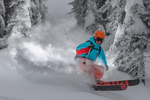 Powder ski