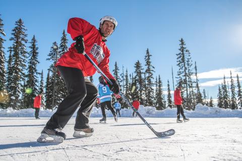 Pond hockey tourney