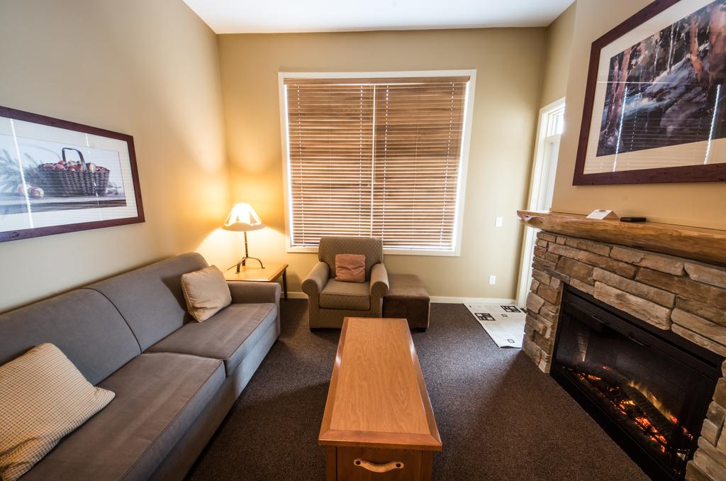 スピノルルーム 323B | Big White Ski Resort Ltd.