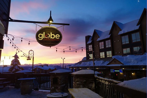 Globe Cafe