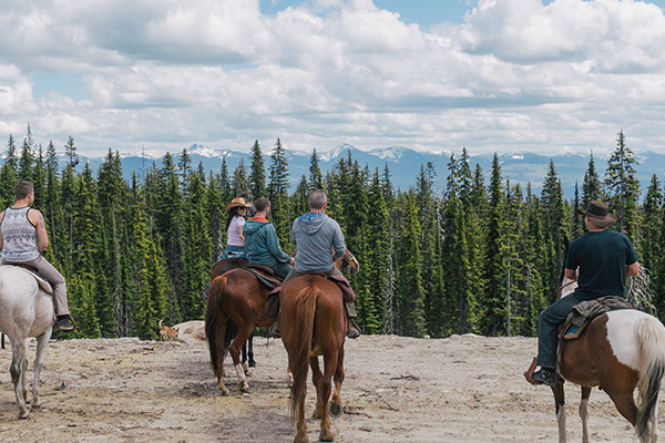 Horseback Adventures | Big White Ski Resort