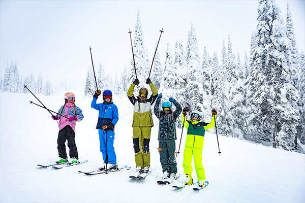 Ski group kids