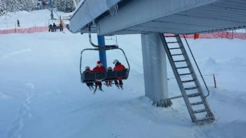 Big White Christmas Day: Ski with Santa